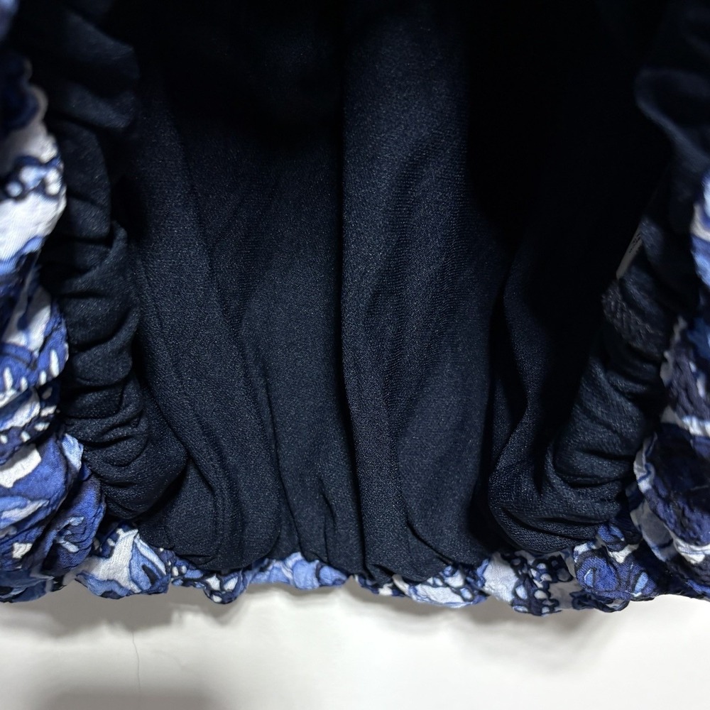 Karen Kane Blouse Womens 1X Blue Black Floral Bubble Hem V Neck Crinkle Texture - Picture 6 of 9